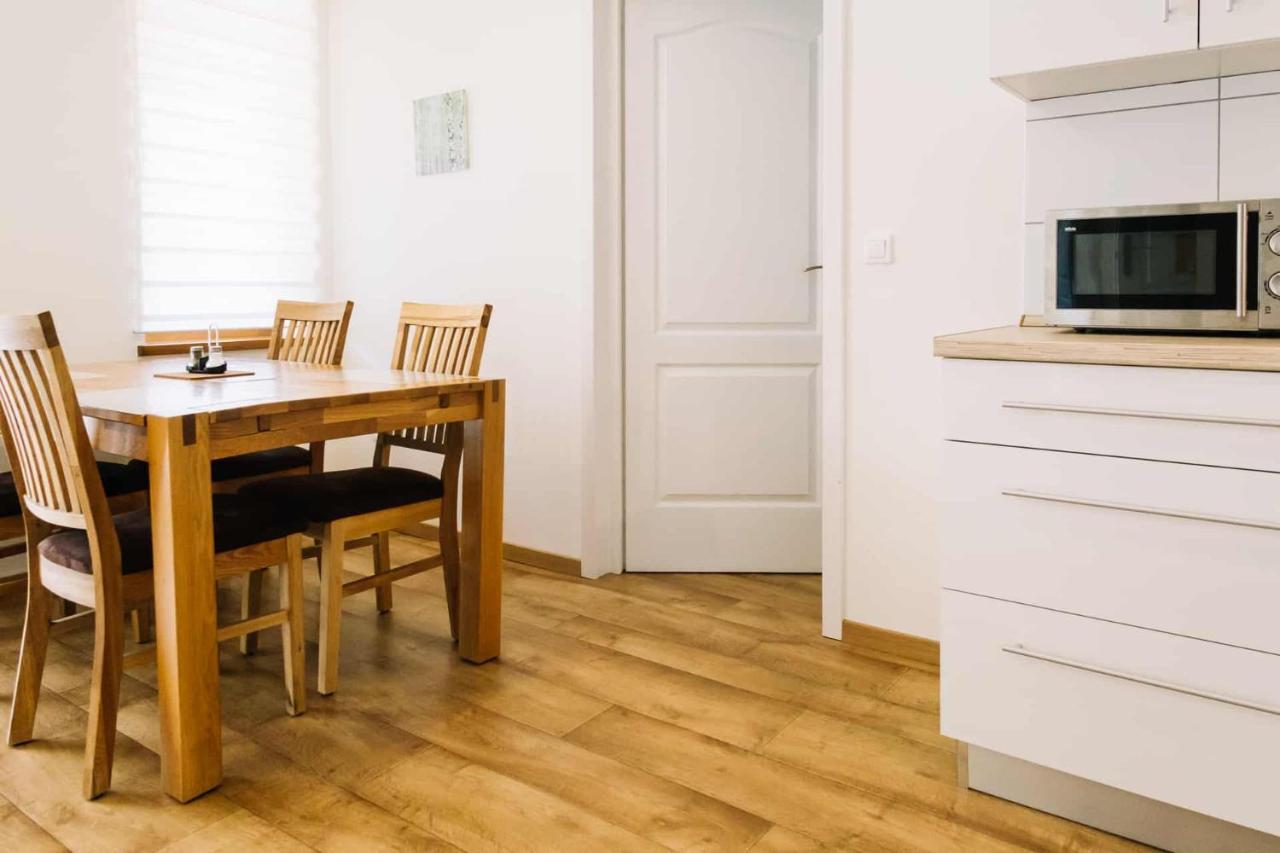 Diofa Apartman Keszthely Buitenkant foto