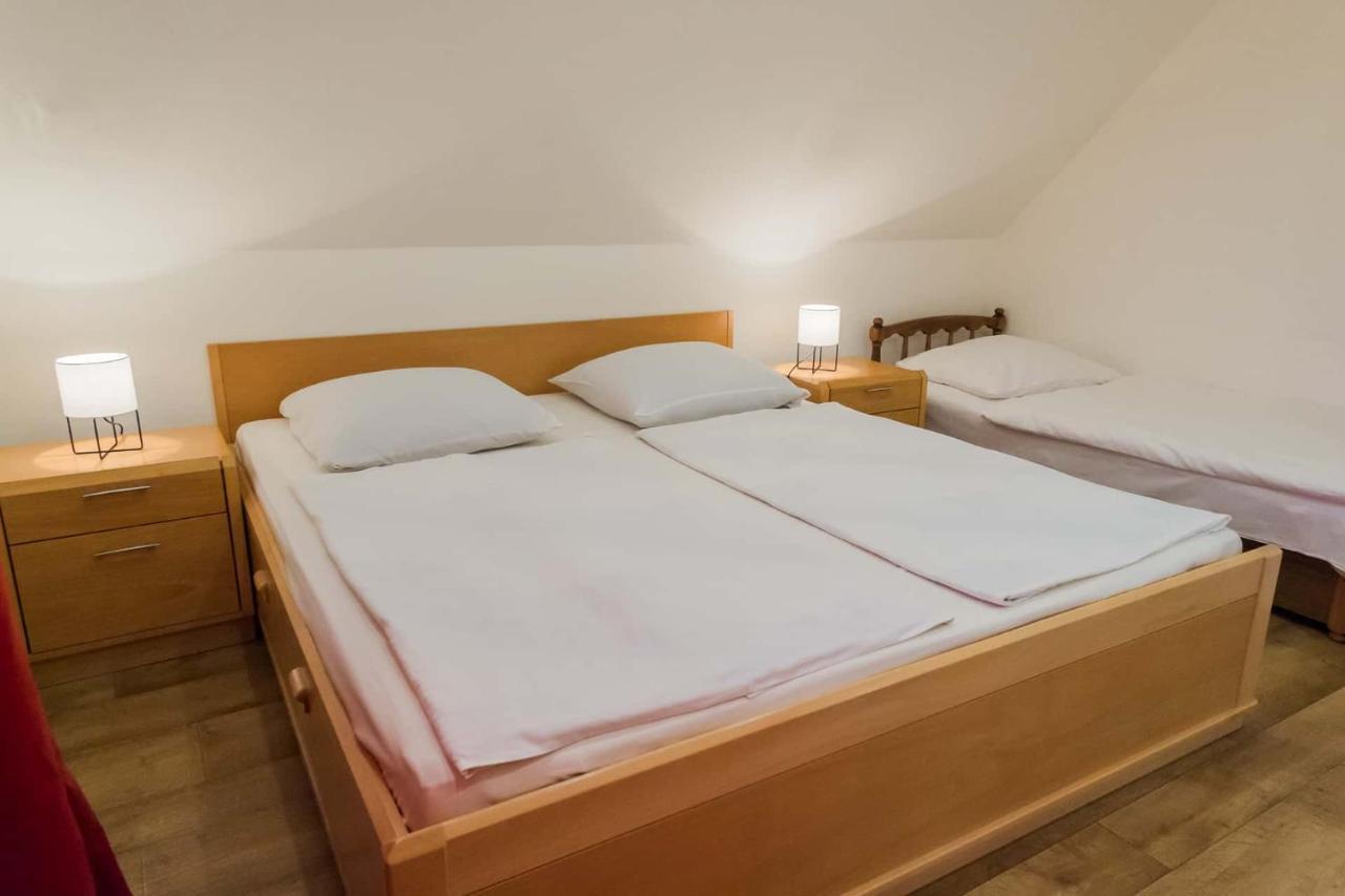 Diofa Apartman Keszthely Buitenkant foto